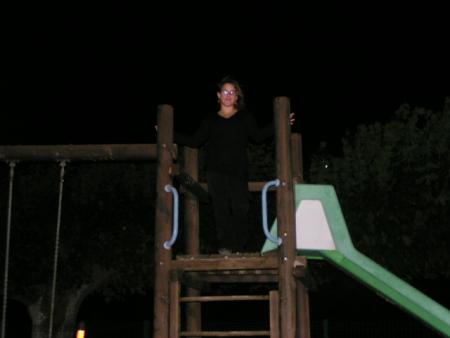 ma soeur sr la balancoire ki f� la tarer