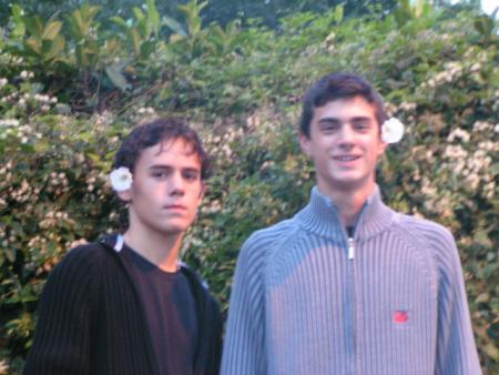 dedy et moi av no tite fleur